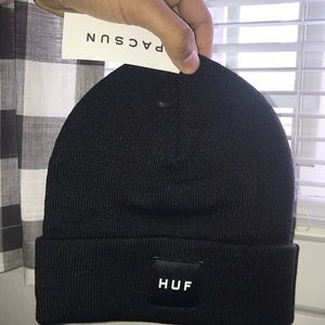 Black HUF Box Logo Beanie